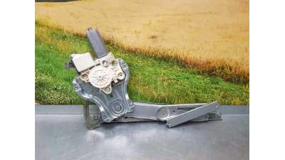 ELEVALUNAS DELANTERO DERECHO TOYOTA AVENSIS BERLINA 1.8 16V (129 CV) DE 2008 - D.3927967 / 6981005050