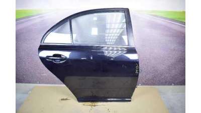 PUERTA TRASERA DERECHA TOYOTA AVENSIS BERLINA 2.0 Turbodiesel (116 CV) DE 2003 - D.3944866