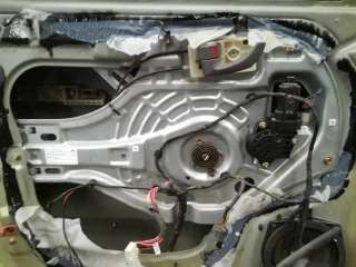 ELEVALUNAS DELANTERO IZQUIERDO HYUNDAI TUCSON 2.7 V6 (175 CV) DE 2006 - D.3957768