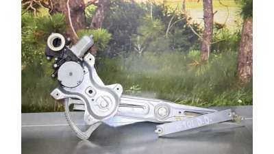 ELEVALUNAS DELANTERO DERECHO TOYOTA AURIS 1.4 Turbodiesel (90 CV) DE 2010 - D.3961531 / 8570102010