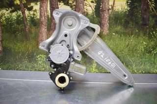 ELEVALUNAS TRASERO DERECHO TOYOTA AURIS 1.4 Turbodiesel (90 CV) DE 2010 - D.3961533 / 691919100