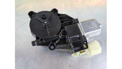 MOTOR ELEVALUNAS DELANTERO DERECHO FORD FIESTA 1.0 EcoBoost (101 CV) DE 2016 - D.3970819 / 0130822619