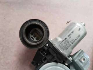 ELEVALUNAS DELANTERO DERECHO TOYOTA YARIS 1.3 16V (99 CV) DE 2013 - D.3972369 / 857100D100