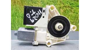 MOTOR ELEVALUNAS TRASERO DERECHO RENAULT MEGANE III BERLINA 5 P 1.5 dCi D (90 CV) DE 2012 - D.3998122 / 827306548R 2