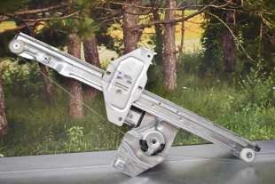 ELEVALUNAS DELANTERO DERECHO CITROEN BERLINGO STATION WAGON 1.6 Blue-HDI FAP (120 CV) DE 2017 - D.4007591 / 9802389180 2