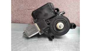 MOTOR ELEVALUNAS TRASERO IZQUIERDO VOLKSWAGEN POLO 1.0 (75 CV) DE 2015 - D.4010675 / 6R0959811N 2