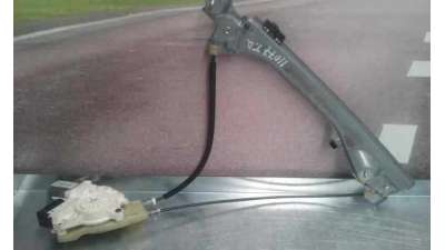 ELEVALUNAS TRASERO DERECHO RENAULT LAGUNA III 2.0 dCi D (131 CV) DE 2011 - D.4011433 / 827300001RA