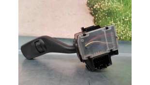 MANDO LIMPIA FORD FOCUS LIM. 1.8 TDCi Turbodiesel (116 CV) DE 2008 - D.4012759 / 4M5T17A553BD 2