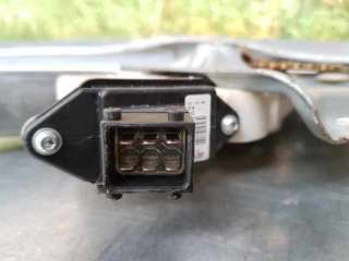 ELEVALUNAS TRASERO DERECHO TOYOTA COROLLA 1.4 Turbodiesel (90 CV) DE 2006 - D.4015658 / 6983002100