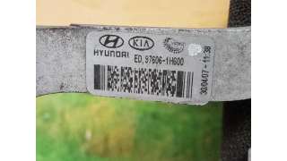 CONDENSADOR / RADIADOR AIRE ACONDICIONADO KIA CEED 1.6 CRDi (116 CV) DE 2008 - D.4015988 / 976061H600