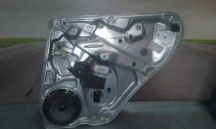 ELEVALUNAS TRASERO DERECHO VOLKSWAGEN PASSAT VARIANT 1.9 TDI (131 CV) DE 2001 - D.4017423 / 3B9839752CM