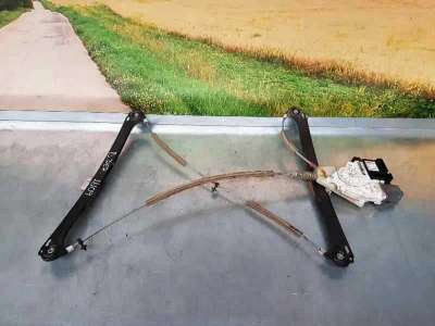 ELEVALUNAS DELANTERO DERECHO AUDI A3 2.0 TDI (140 CV) DE 2004 - D.4020244 / 8P0959802E