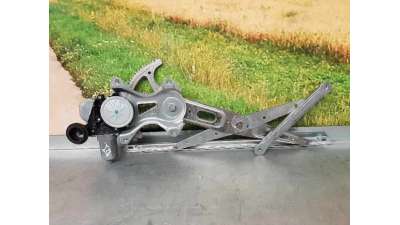 ELEVALUNAS DELANTERO IZQUIERDO TOYOTA RAV 4 2.0 D-4D (124 CV) DE 2015 - D.4021954