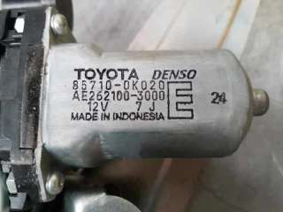 ELEVALUNAS TRASERO IZQUIERDO TOYOTA HILUX 3.0 Turbodiesel (171 CV) DE 2007 - D.4024845 / 857100K020