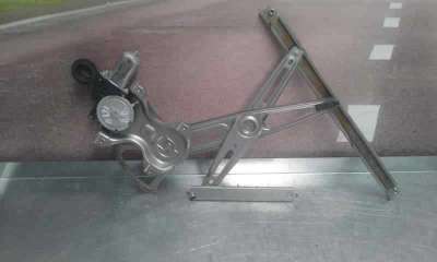 ELEVALUNAS DELANTERO DERECHO TOYOTA YARIS 1.3 16V (101 CV) DE 2009 - D.4025898 / 857100D100