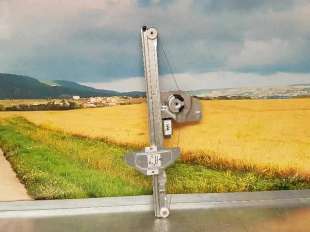 ELEVALUNAS DELANTERO DERECHO PEUGEOT PARTNER TEPEE 1.6 BLUE HDI 120 DE 2017 - D.4026418 / 2 PINS 2