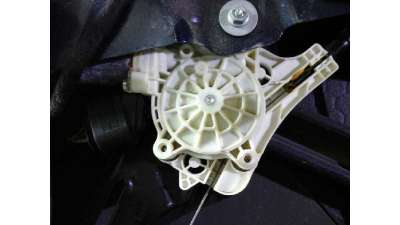 ELEVALUNAS DELANTERO DERECHO BMW X5 3.0 Turbodiesel (245 CV) DE 2010 - D.4029206