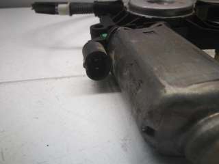 ELEVALUNAS TRASERO DERECHO RENAULT SCENIC 1.9 dTi D (98 CV) DE 1999 - D.4032083 / 7700838595