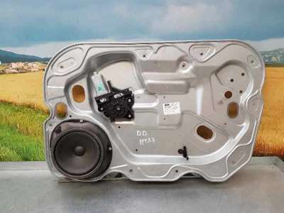 ELEVALUNAS DELANTERO DERECHO FORD C-MAX 2.0 (146 CV) DE 2007 - D.4034012 / RH1173