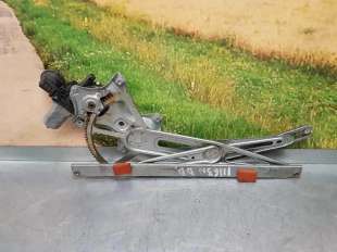 ELEVALUNAS DELANTERO DERECHO TOYOTA AURIS 1.6 16V (124 CV) DE 2008 - D.4035578 / 857100D100 2