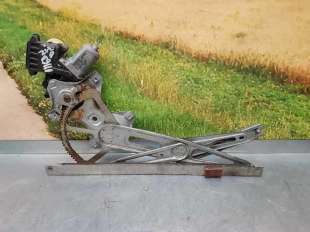 ELEVALUNAS DELANTERO IZQUIERDO TOYOTA AURIS 1.6 16V (124 CV) DE 2008 - D.4035626 / 8570202020 2