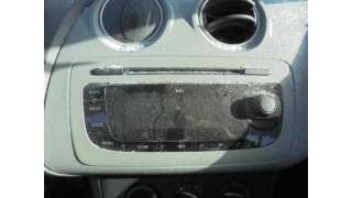 SISTEMA AUDIO / RADIO CD SEAT IBIZA 1.2 12V (69 CV) DE 2010 - D.4037495 / 6J1035153D