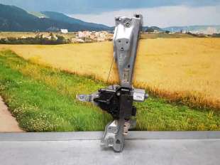 ELEVALUNAS TRASERO DERECHO PEUGEOT 308 1.6 HDi FAP (112 CV) DE 2011 - D.4046802 / 9659826680