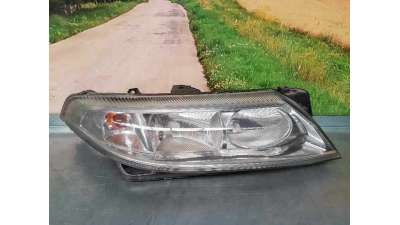 FARO DERECHO RENAULT LAGUNA II 1.9 dCi D (101 CV) DE 2003 - D.4049056 / 7701048931