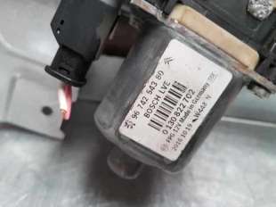 ELEVALUNAS DELANTERO DERECHO PEUGEOT 2008 1.6 Blue-HDI FAP (99 CV) DE 2017 - D.4058958 / 9674254380 2