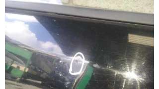 PUERTA TRASERA IZQUIERDA MERCEDES CLASE C  BERLINA 2.5 20V Turbodiesel (150 CV) DE 2003 - D.4060470