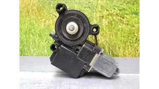 MOTOR ELEVALUNAS TRASERO IZQUIERDO VOLKSWAGEN POLO 1.2 TSI (90 CV) DE 2013 - D.4079370 / 6R0959811G 2