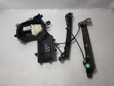 ELEVALUNAS DELANTERO IZQUIERDO SEAT LEON 2.0 TDI (140 CV) DE 2006 - D.4084639 / 1T0959701G