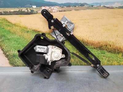 ELEVALUNAS TRASERO DERECHO SEAT LEON 2.0 TDI (140 CV) DE 2006 - D.4084640 / 1P0839402B