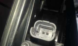 ELEVALUNAS DELANTERO DERECHO PEUGEOT 2008 1.6 Blue-HDI FAP (99 CV) DE 2017 - D.4096652 / 9674254380