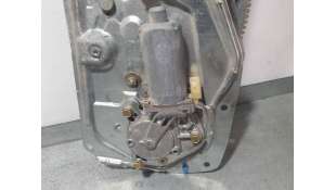 ELEVALUNAS DELANTERO DERECHO VOLVO SERIE 850 2.5 (144 CV) DE 1994 - D.4098537 / 9133483 2