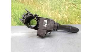 MANDO LUCES TOYOTA AVENSIS 1.6 16V (132 CV) DE 2009 - D.4101146 / 05190 2