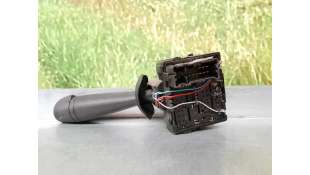 MANDO LIMPIA RENAULT CLIO IV 1.5 dCi D FAP (75 CV) DE 2016 - D.4103114 / 255671790R 2