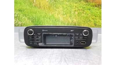 SISTEMA AUDIO / RADIO RENAULT CLIO IV 1.5 dCi D FAP Energy (75 CV) DE 2015 - D.4121282 / 281152571R