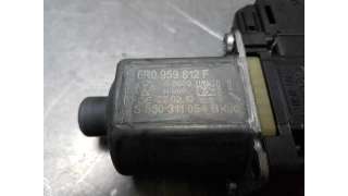 ELEVALUNAS TRASERO DERECHO VOLKSWAGEN POLO 1.6 TDI (75 CV) DE 2010 - D.4122640 / 6R0959812F