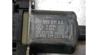 ELEVALUNAS TRASERO IZQUIERDO VOLKSWAGEN POLO 1.0 I DE 2017 - D.4128208 / 6R0959811AA