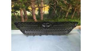 REJILLA DELANTERA TOYOTA COROLLA 1.6 16V (110 CV) DE 2004 - D.4135754 / 5311102160 2