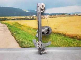 ELEVALUNAS DELANTERO DERECHO PEUGEOT 107 1.0 (68 CV) DE 2009 - D.4139180 2