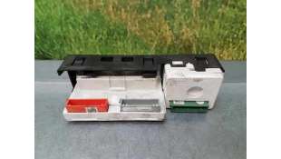 PANTALLA MULTIFUNCION RENAULT LAGUNA II 1.9 dCi D (120 CV) DE 2004 - D.4157294 / 8200361582A 2