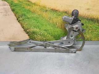 ELEVALUNAS DELANTERO DERECHO TOYOTA YARIS 1.4 Turbodiesel (90 CV) DE 2013 - D.4168053 / 857100D100
