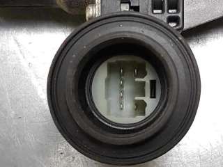 ELEVALUNAS DELANTERO DERECHO TOYOTA YARIS 1.4 Turbodiesel (90 CV) DE 2013 - D.4168053 / 857100D100