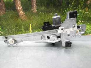 ELEVALUNAS TRASERO DERECHO PEUGEOT 2008 1.2 12V e-THP (110 CV) DE 2015 - D.4170147 2