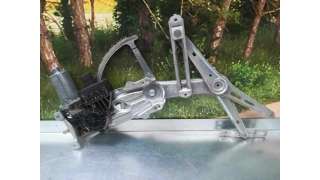 ELEVALUNAS DELANTERO IZQUIERDO OPEL ASTRA G BERLINA 1.6 (84 CV) DE 2004 - D.4177706 / 90521881
