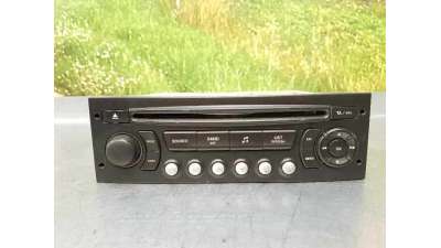 SISTEMA AUDIO / RADIO CD CITROEN C4 BERLINA 1.6 16V HDi (90 CV) DE 2006 - D.4180403 / 9659139677