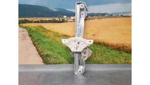ELEVALUNAS TRASERO DERECHO HYUNDAI KONA 1.6 TGDI (177 CV) DE 2018 - D.4180731 / 83402J9000 2