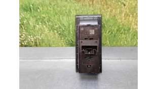 MANDO ELEVALUNAS DELANTERO IZQUIERDO  SKODA OCTAVIA LIM. 1.6 TDI DPF (116 CV) DE 2017 - D.4181227 / 5E0959857A 2